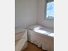 Apartamento � venda de 96m� com 3 dormit�rios, 1 su�te, 2 vagas de garagem. 32