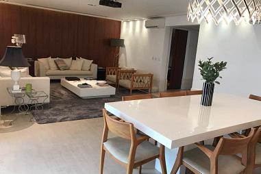 Apartamento impecável no Brooklin, 240m2, 3 Suítes, 4 Vagas