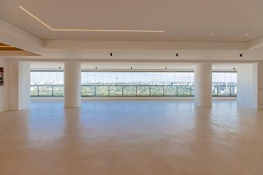 Cobertura à venda de 839m², 5 suítes e 7 vagas no Campo Belo