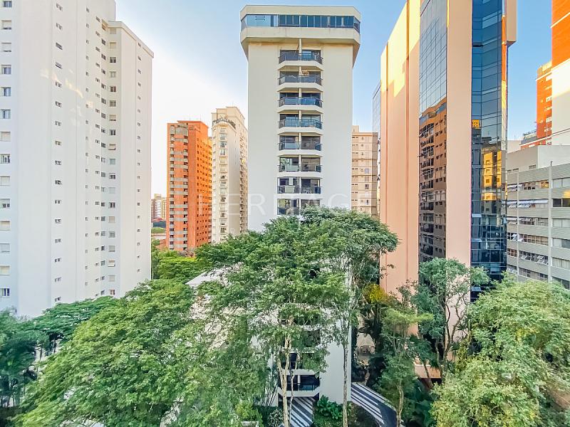 Apartamento à venda de 130m² Semi-mobiliado no Itaim Bibi — foto 21