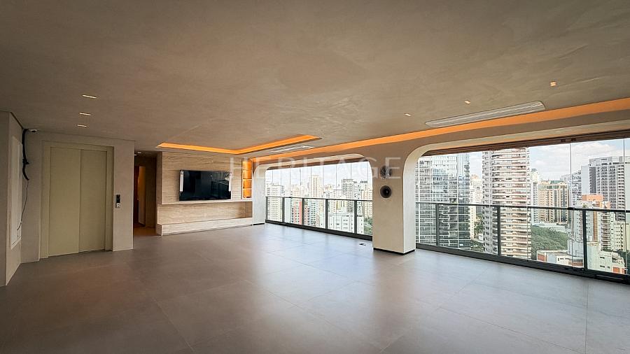 Apartamento com 3 quartos à venda, 226m², 4 banheiros, 3 garagens - Itaim Bibi - São Paulo — foto 3