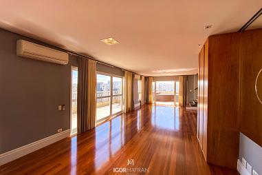 Cobertura assobradada no Panamby