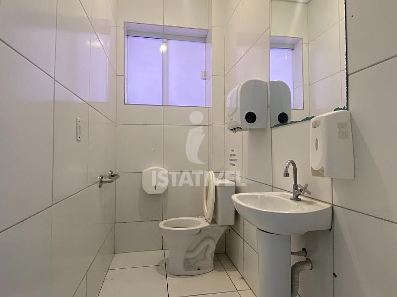 SALA COMERCIAL CENTRO 7