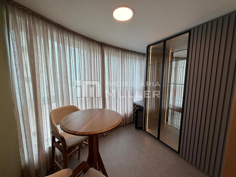 Apartamento mobiliado de alto padrão com 02 dormitórios no Centro! 76m² aluguel por R$ 5.500/mês - Centro, Itajaí - SC — foto 4