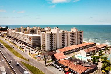 Apto Térreo- Mobiliado- Pé na Areia