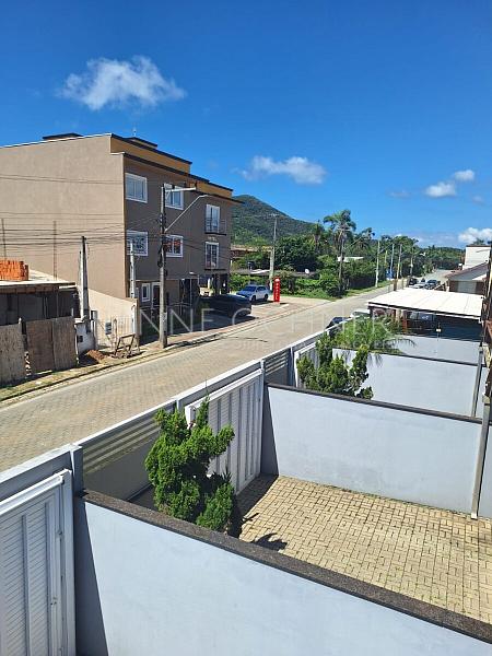 Investimento em Penha: Pousada Próxima à Praia de Armação — foto 13