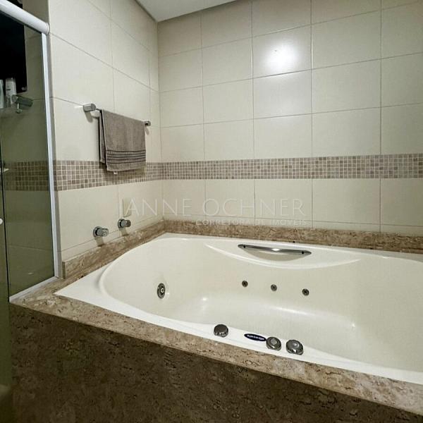 Apartamento 4 Suítes em Meia Praia, Itapema | Ed. Villa do Mar — foto 15