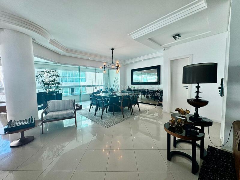 Apartamento 4 Suítes em Meia Praia, Itapema | Ed. Villa do Mar — foto 3