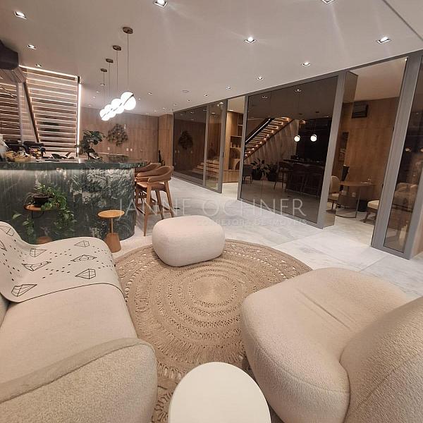 Oportunidade Única: Loja com Pé-Direito Duplo no Coração de Balneário Camboriú — foto 12