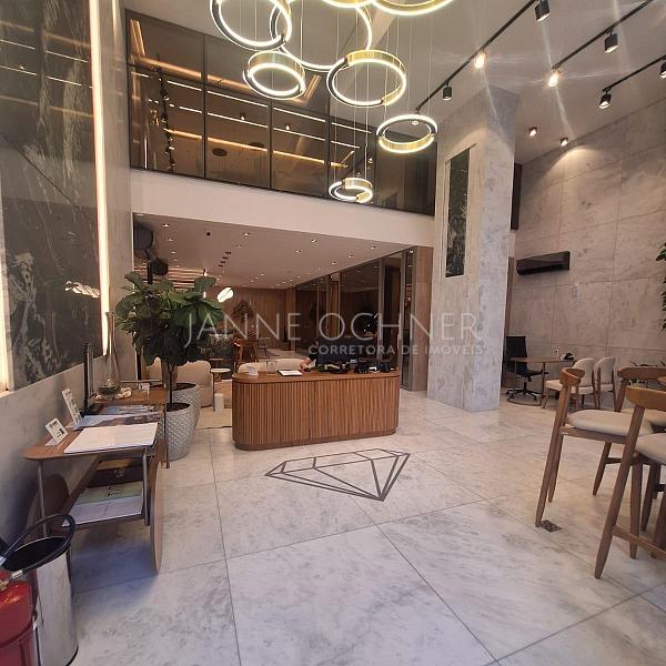 Oportunidade Única: Loja com Pé-Direito Duplo no Coração de Balneário Camboriú — foto 13