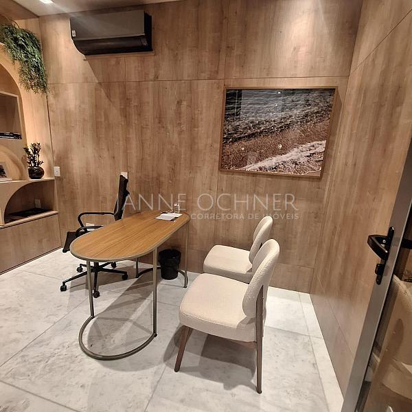 Oportunidade Única: Loja com Pé-Direito Duplo no Coração de Balneário Camboriú — foto 9