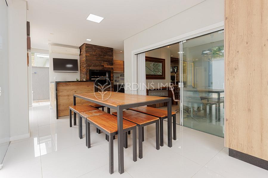 CASA 3 SUÍTES - CONDOMÍNIO FECHADO — foto 17