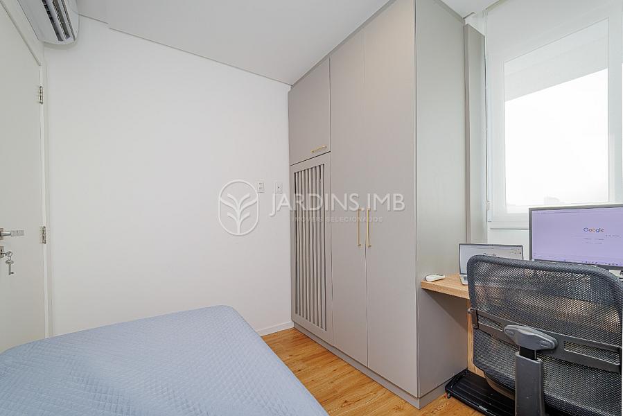 APARTAMENTO COM 3 DORMITÓRIOS NO CENTRO — foto 18