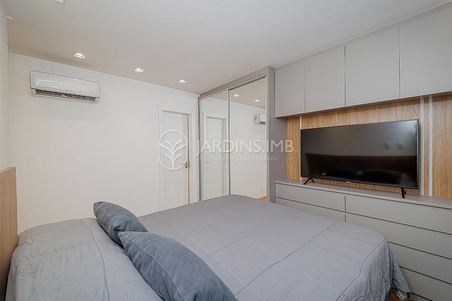 APARTAMENTO COM 3 DORMITÓRIOS NO CENTRO — foto 15