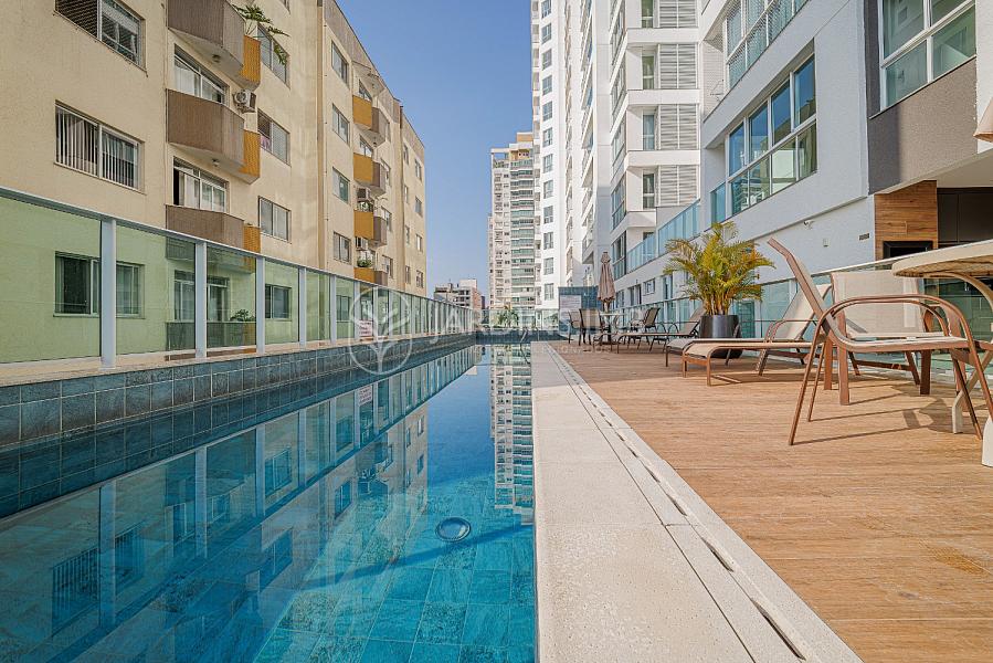 APARTAMENTO COM 3 DORMITÓRIOS NO CENTRO — foto 25