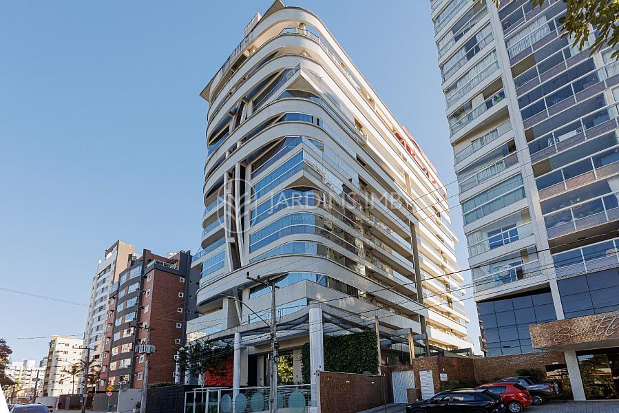 APARTAMENTO COM 3 SU�TES NO ATIRADORES 1