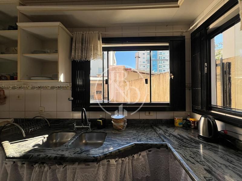 Casa � venda na Vila Oper�ria 29