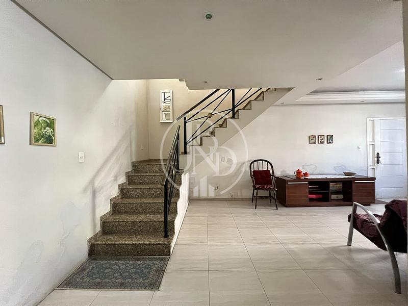 Casa � venda na Vila Oper�ria 33