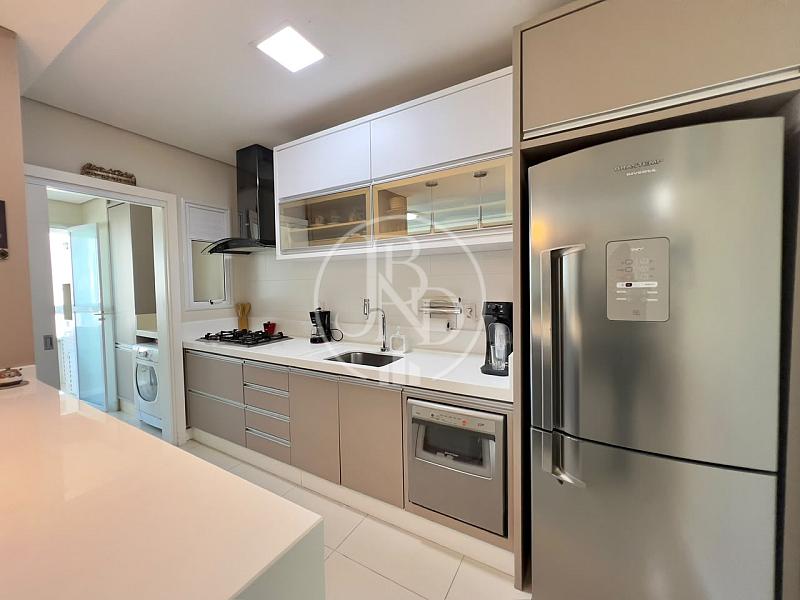 Apartamento no Residencial Ilha Coral 11