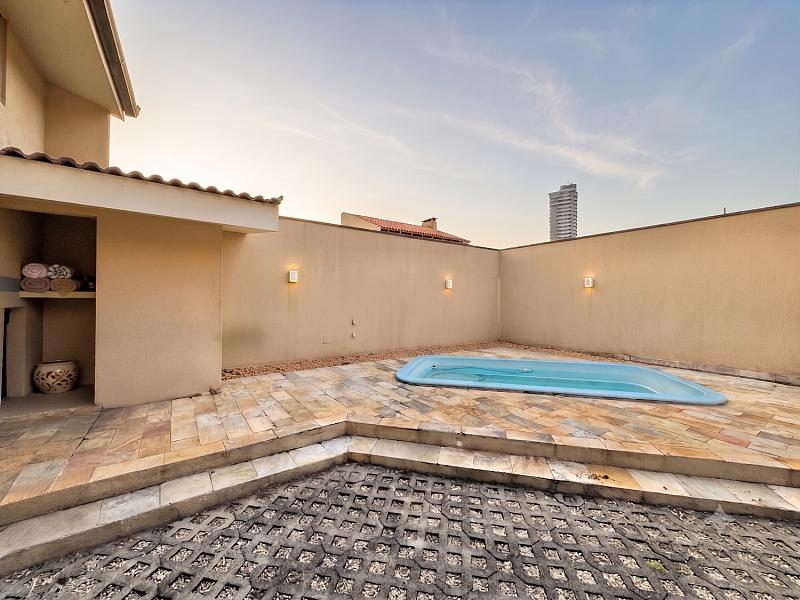 Casa no bairro S�o Judas 17