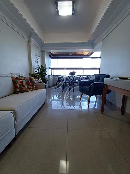 Apartamento com 3 dormitórios à venda, 196 m² - Itapuã - Vila Velha — foto 2