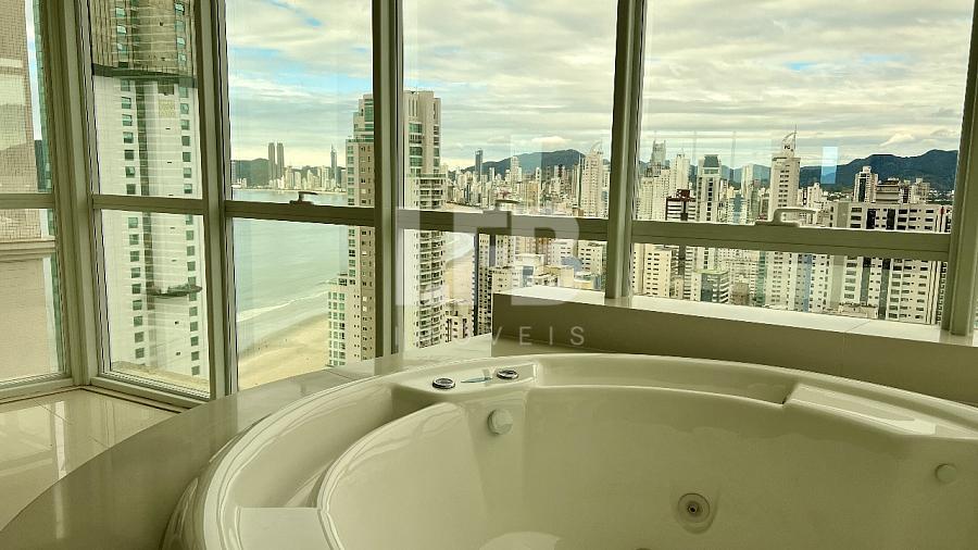Apartamento com 4 suítes e vista mar em Balneário Camboriú. — foto 7