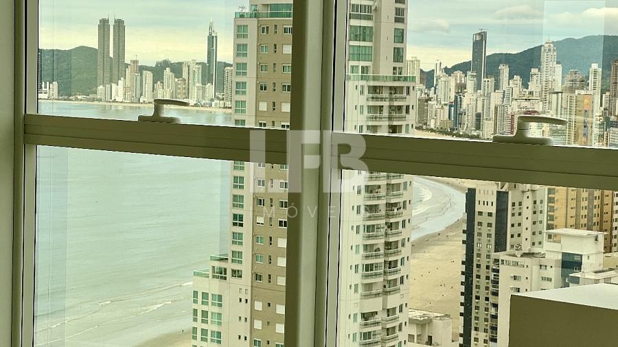 Apartamento com 4 suítes e vista mar em Balneário Camboriú. — foto 8