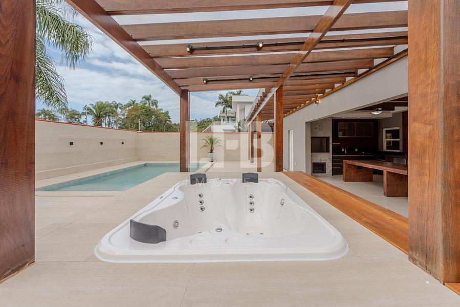Casa com 4 suítes no Condomínio Haras Rio do Ouro em Balneário Camboriú — foto 6