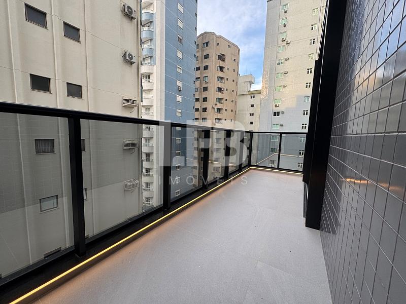 Apartamento com 4 quartos à venda, 180m², 5 banheiros, 3 garagens - Centro - Balneário Camboriú — foto 6