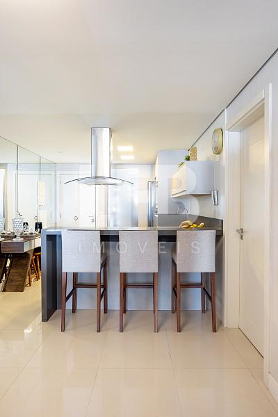 Apartamento Mobiliado com 3 Dorm. (1 Suíte) no Amores da Brava — foto 7