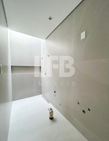 Casa mobiliada com 4 suítes no condomínio Bella Vista — foto 17