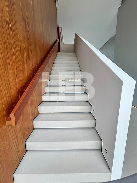 Casa mobiliada com 4 suítes no condomínio Bella Vista — foto 18