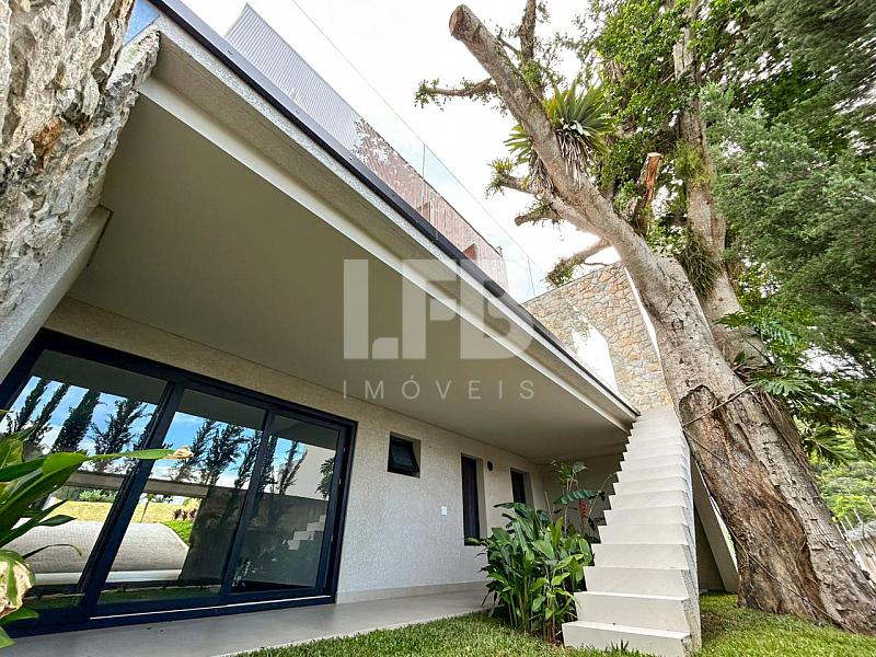 Casa mobiliada com 4 suítes no condomínio Bella Vista — foto 5