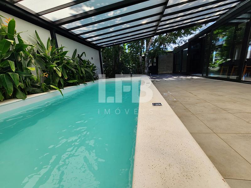 Casa mobiliada com 4 suítes no condomínio Bella Vista — foto 3