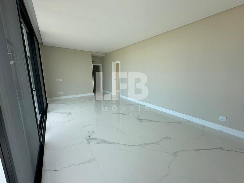 Casa de alto padrão com 5 suítes no Condomínio Caledônia - Camboriú — foto 10