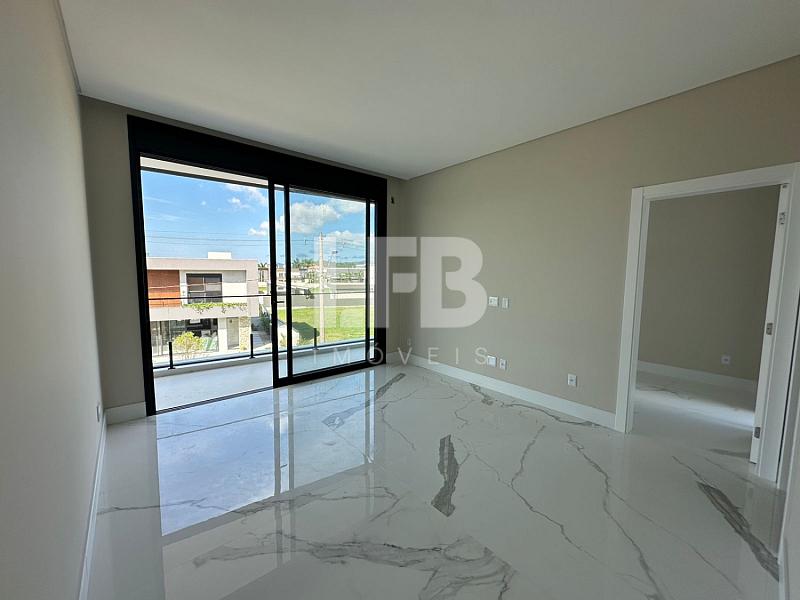 Casa de alto padrão com 5 suítes no Condomínio Caledônia - Camboriú — foto 21