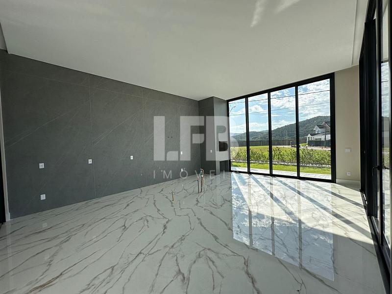 Casa de alto padrão com 5 suítes no Condomínio Caledônia - Camboriú — foto 26