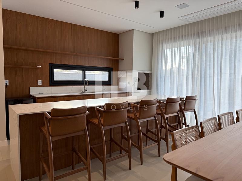 Casa mobiliada com 5 suítes no Condomínio Caledônia - Camboriú — foto 3