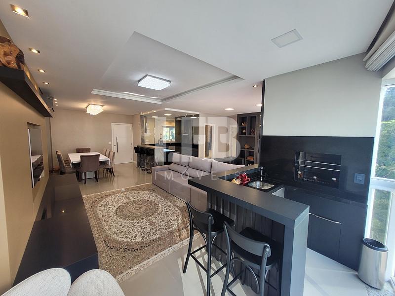 Apartamento com  3 suítes no Bairro Pioneiros, Balneário Camboriú — foto 7