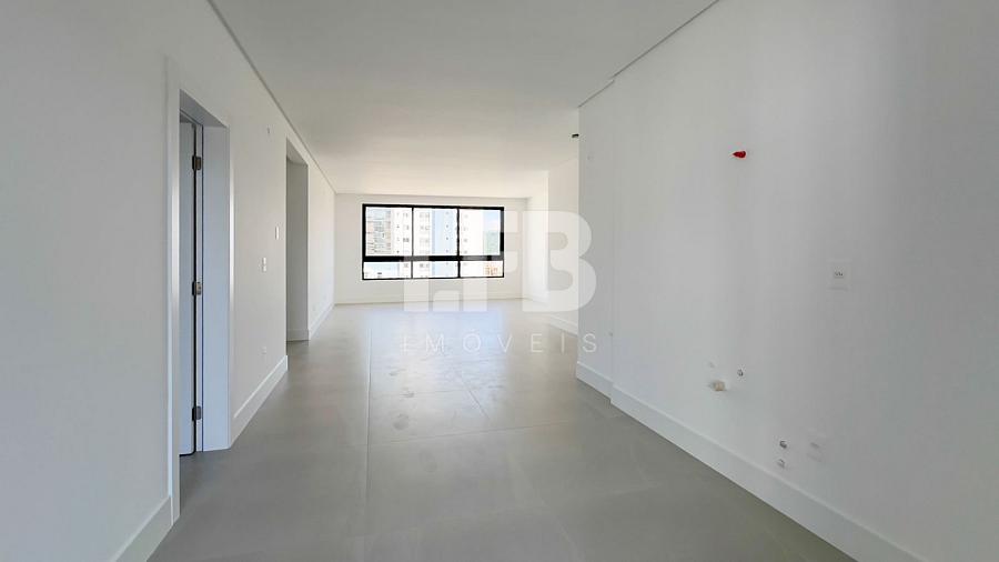 Apartamento com 4 suítes e 146m2 no Torre de Booz em Balneário Camboriú — foto 2