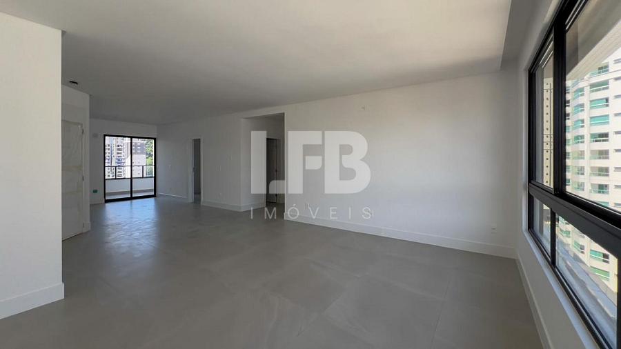 Apartamento com 4 suítes e 146m2 no Torre de Booz em Balneário Camboriú — foto 4