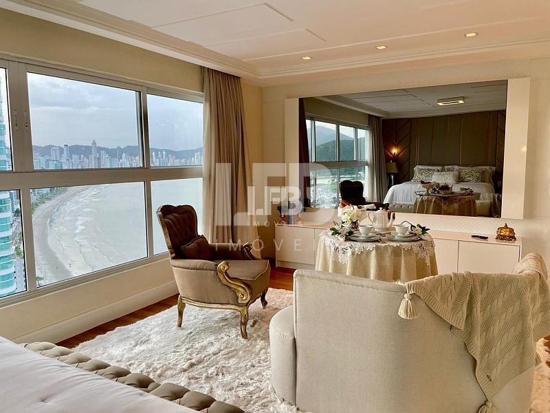 Cobertura Triplex com 7 suítes | Frente Mar na Barra Sul de Balneário Camboriú — foto 30