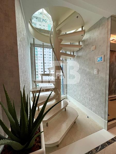 Cobertura Triplex com 7 suítes | Frente Mar na Barra Sul de Balneário Camboriú — foto 10