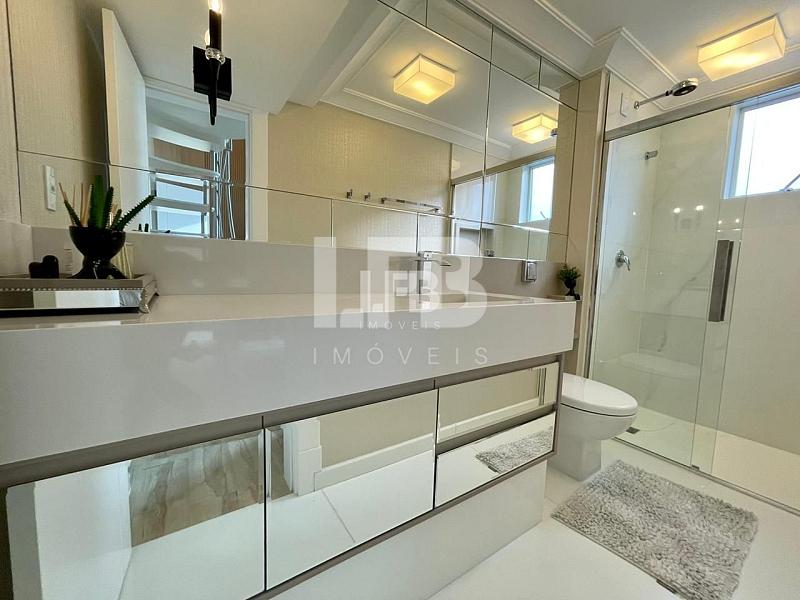 Cobertura Triplex com 7 suítes | Frente Mar na Barra Sul de Balneário Camboriú — foto 14