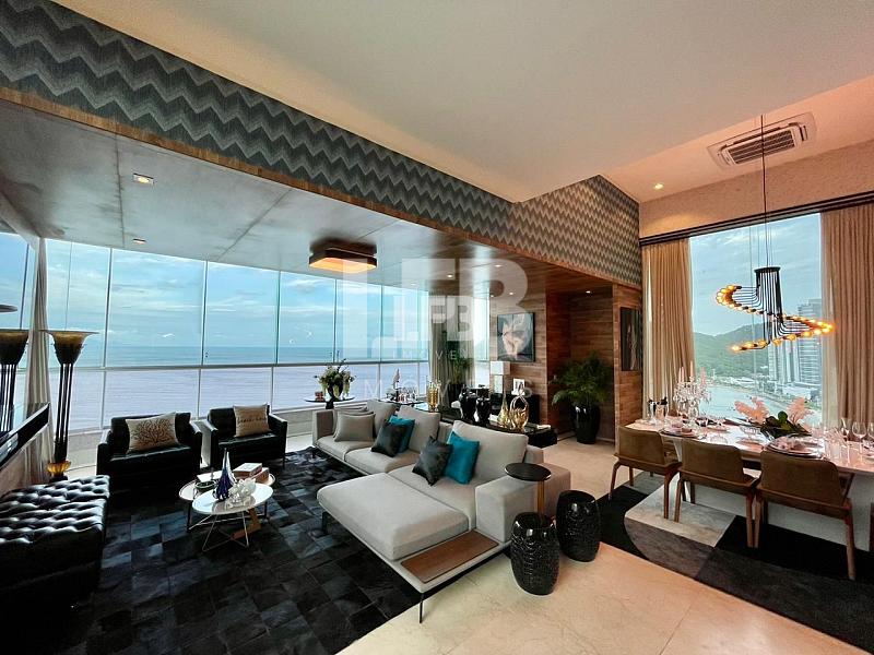 Cobertura Triplex com 7 suítes | Frente Mar na Barra Sul de Balneário Camboriú — foto 2