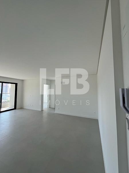 Apartamento com 2 quartos à venda, 84m², 3 banheiros, 2 garagens - Praia Brava - Itajaí — foto 4