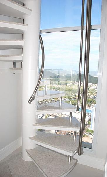 Cobertura Duplex Frente Mar com 6 Suítes e Piscina no Ibiza Towers em Balneário — foto 8