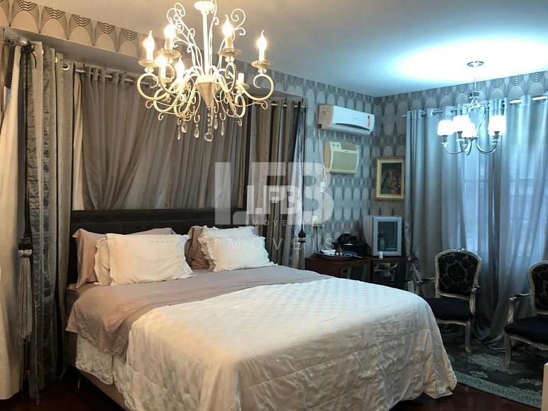 Casa na Praia dos Amores em Balneário Camboriú com 5 dormitórios, piscina e quiosque — foto 36