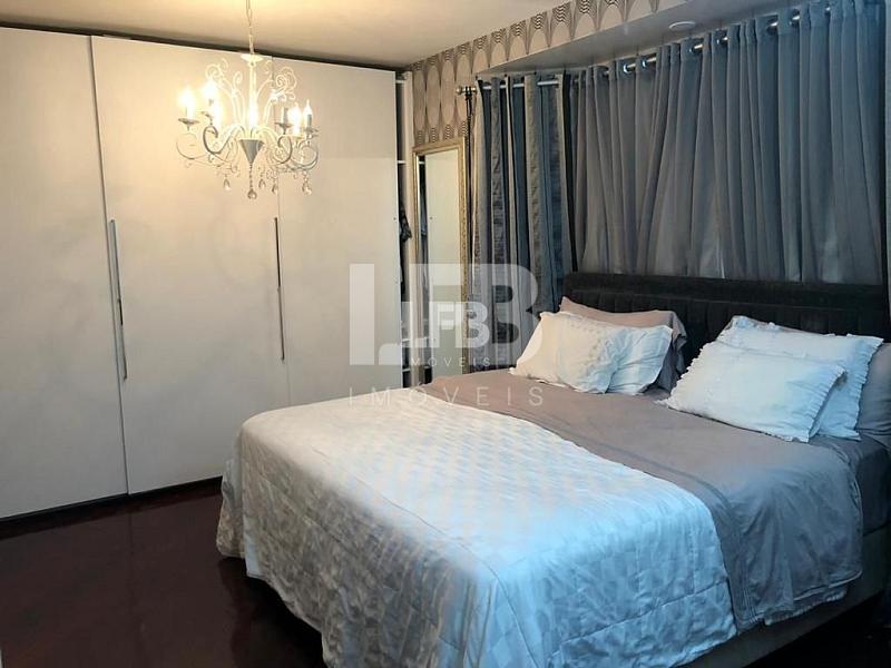 Casa na Praia dos Amores em Balneário Camboriú com 5 dormitórios, piscina e quiosque — foto 16