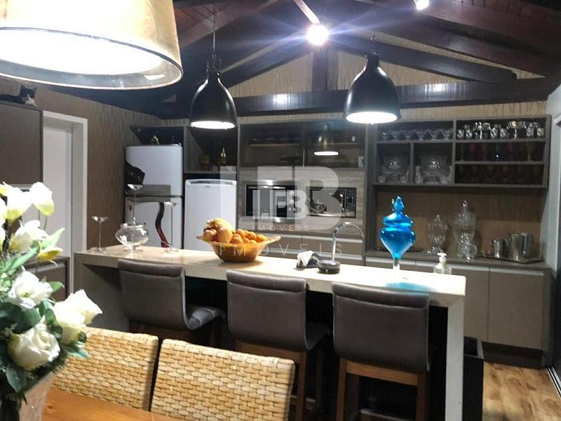 Casa na Praia dos Amores em Balneário Camboriú com 5 dormitórios, piscina e quiosque — foto 28